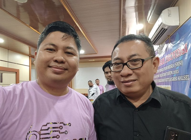 Akram Sadli bersama Ketua Umum SMSI Pusat Firdaus di Balai Kota Banjarmasin, Sabtu (13/9/2025)