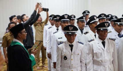 Pelantikan Kepala Desa